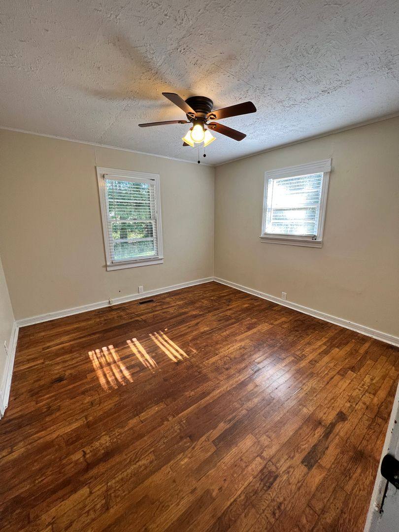 House for rent at 8906 Lee Rd, Opelika, AL 36804