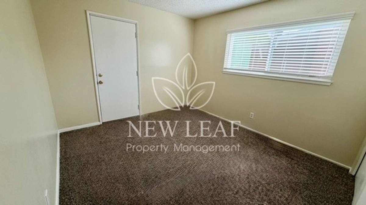 House for rent at 2714 W 9th St, Rimforest, CA 92378