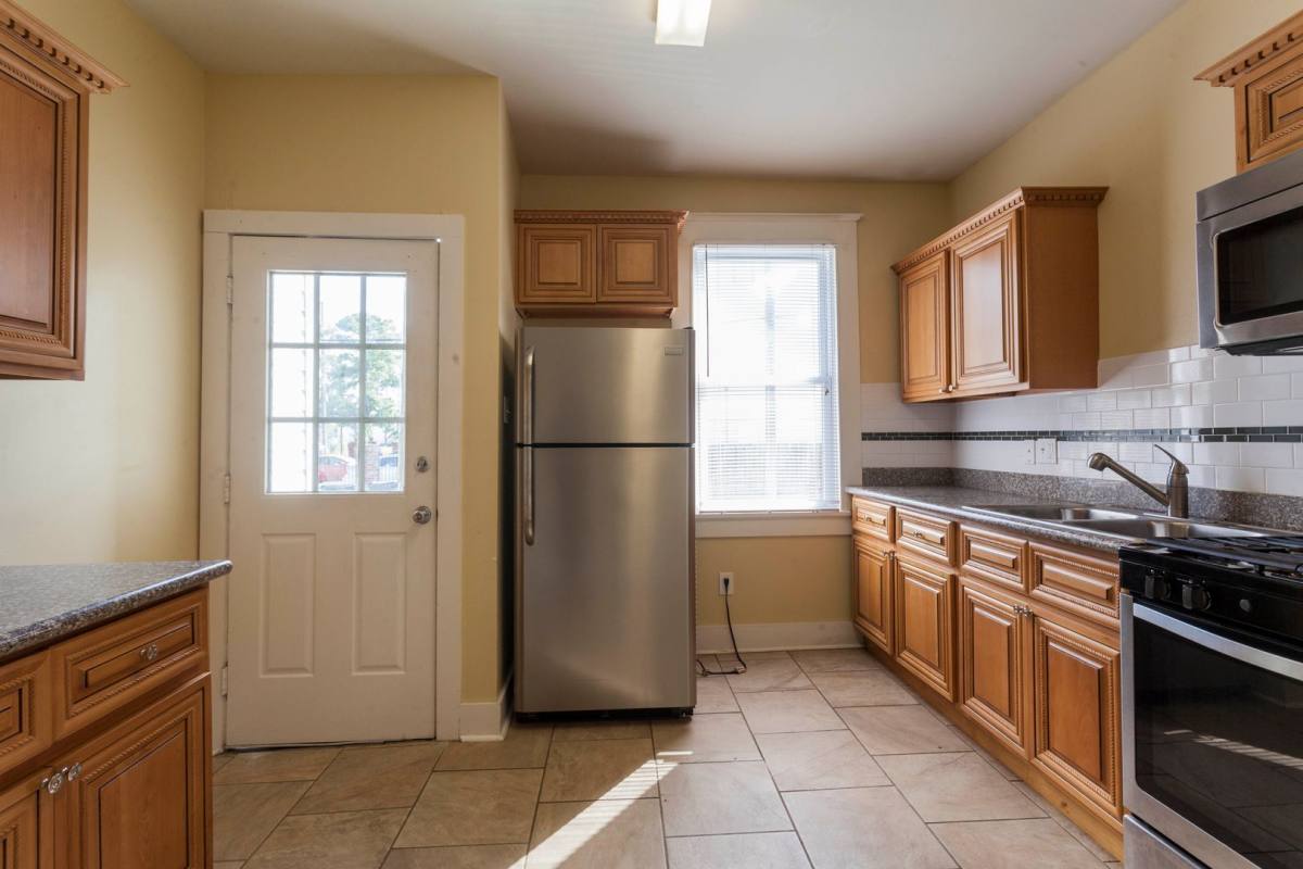 Apartment for rent at 2933 Pine St, New Orleans, LA 70125
