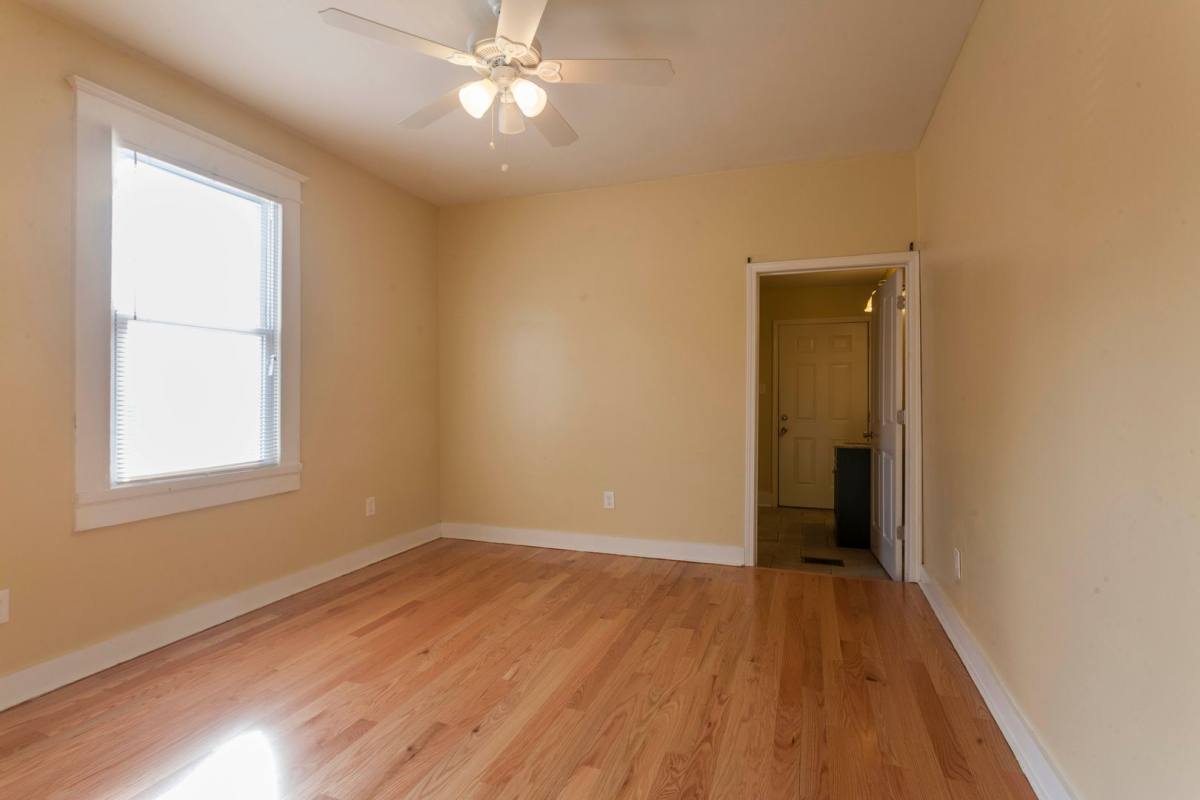 Apartment for rent at 2933 Pine St, New Orleans, LA 70125