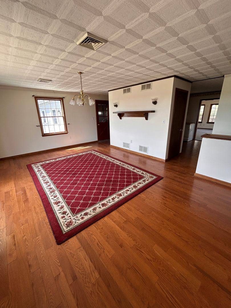 House for rent at 235 Reifsnyder Rd, Lititz, PA 17543