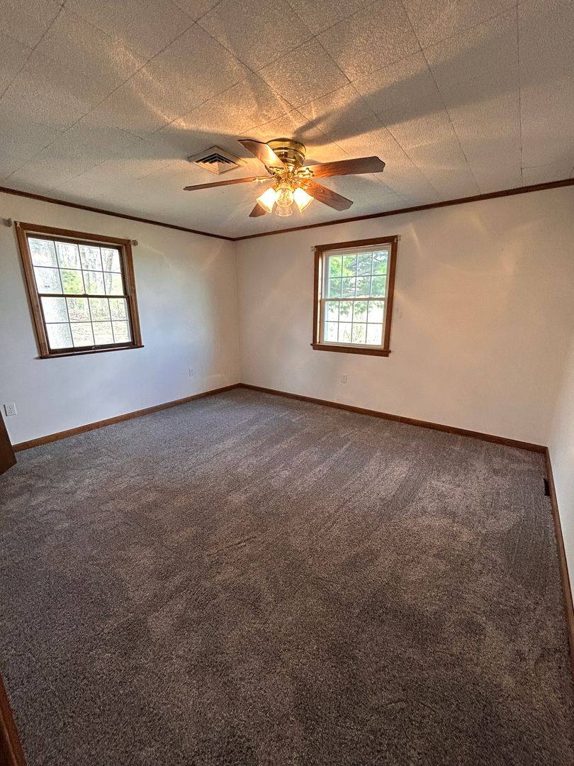 House for rent at 235 Reifsnyder Rd, Lititz, PA 17543