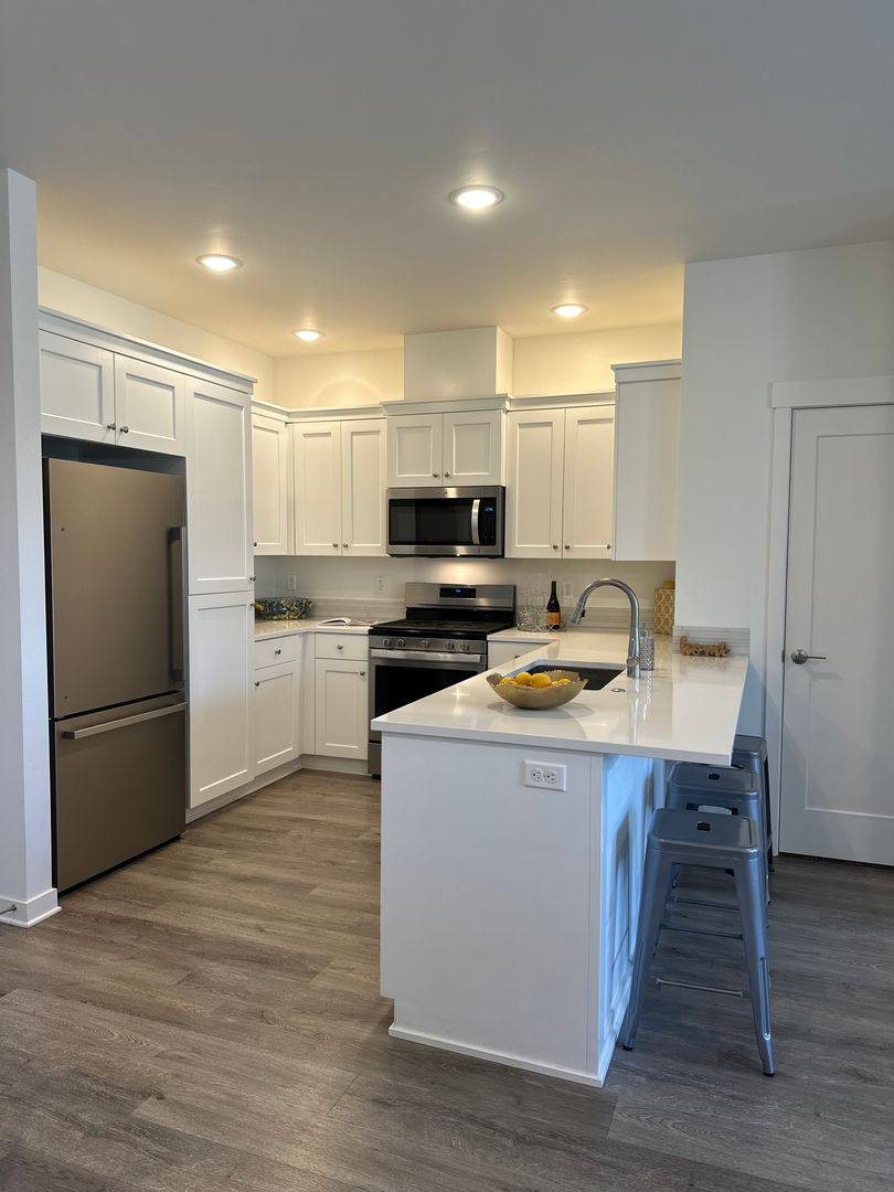 House for rent at 61622 SE Depot Loop, Bend, OR 97702