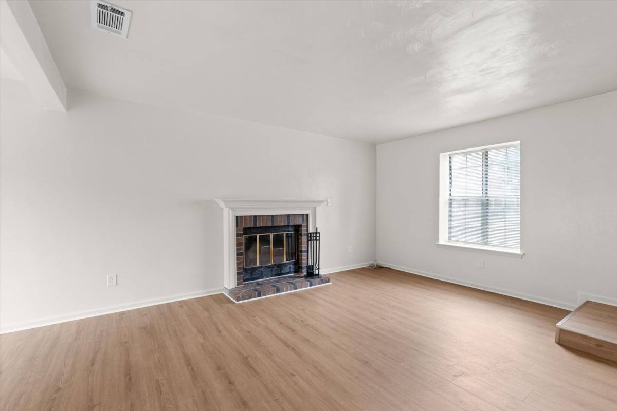 Townhouse for rent at 935 Still Harbor Circle, Chesapeake, VA 23320