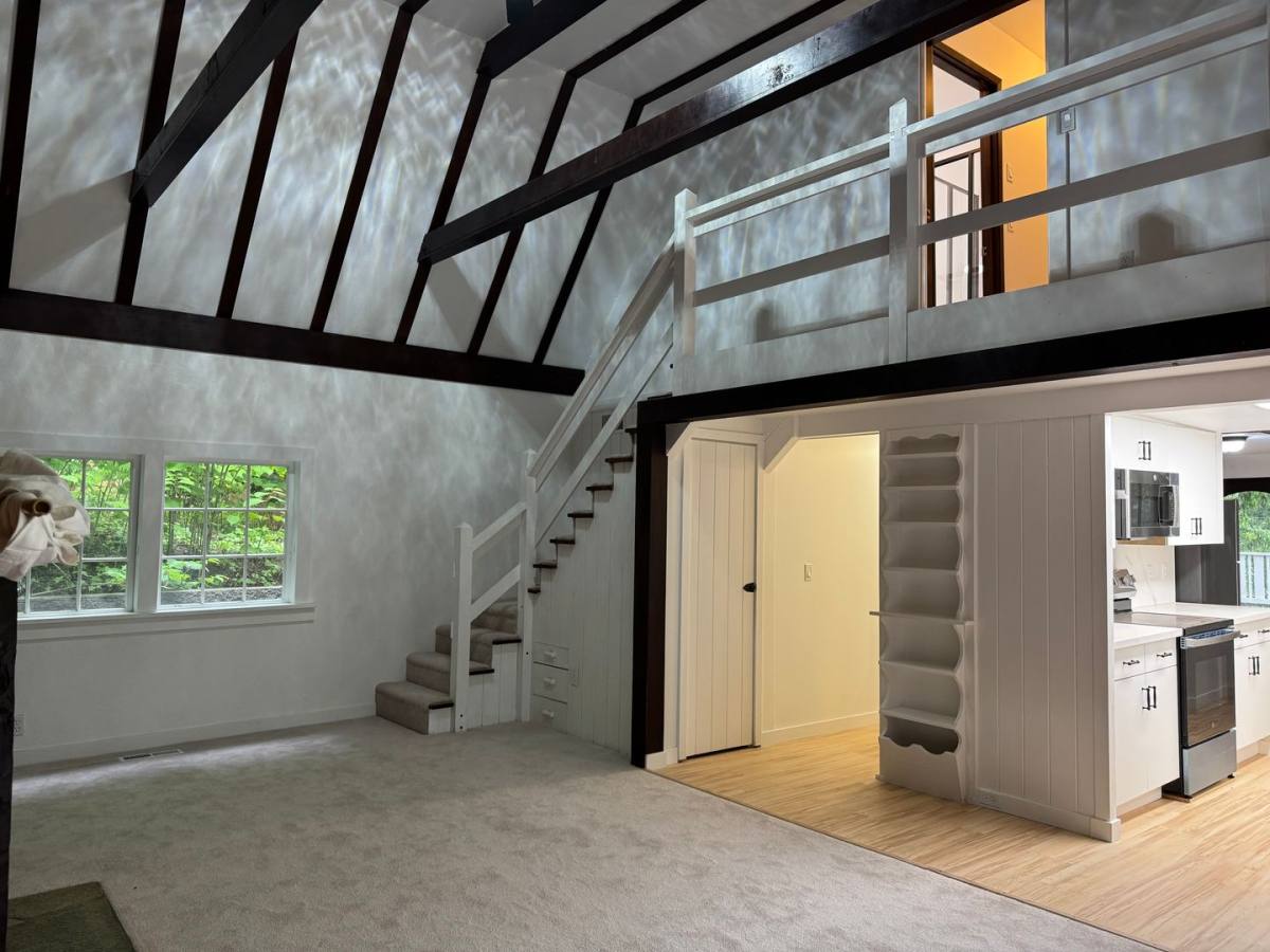 House for rent at 9015 45th Ave NE, Seattle, WA 98115