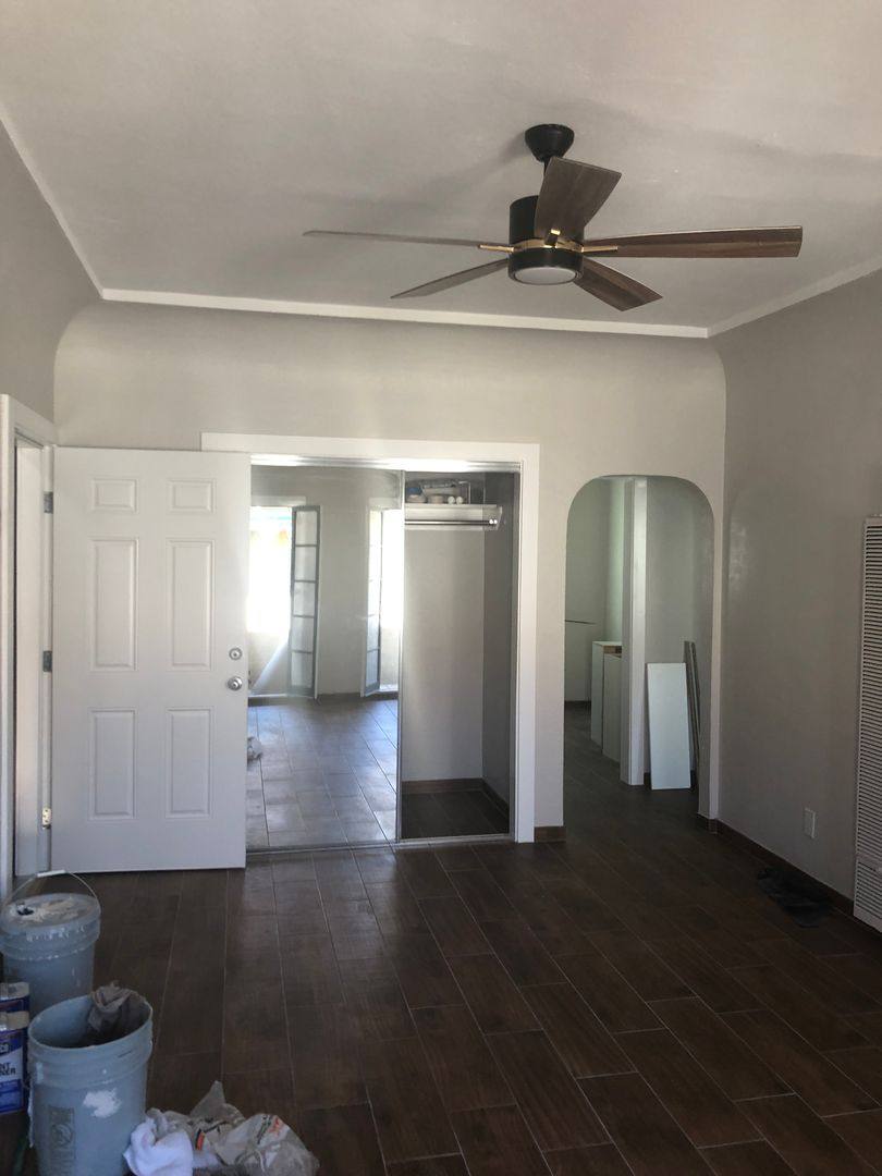 Apartment for rent at 4145 Garthwaite Ave, Los Angeles, CA 90008