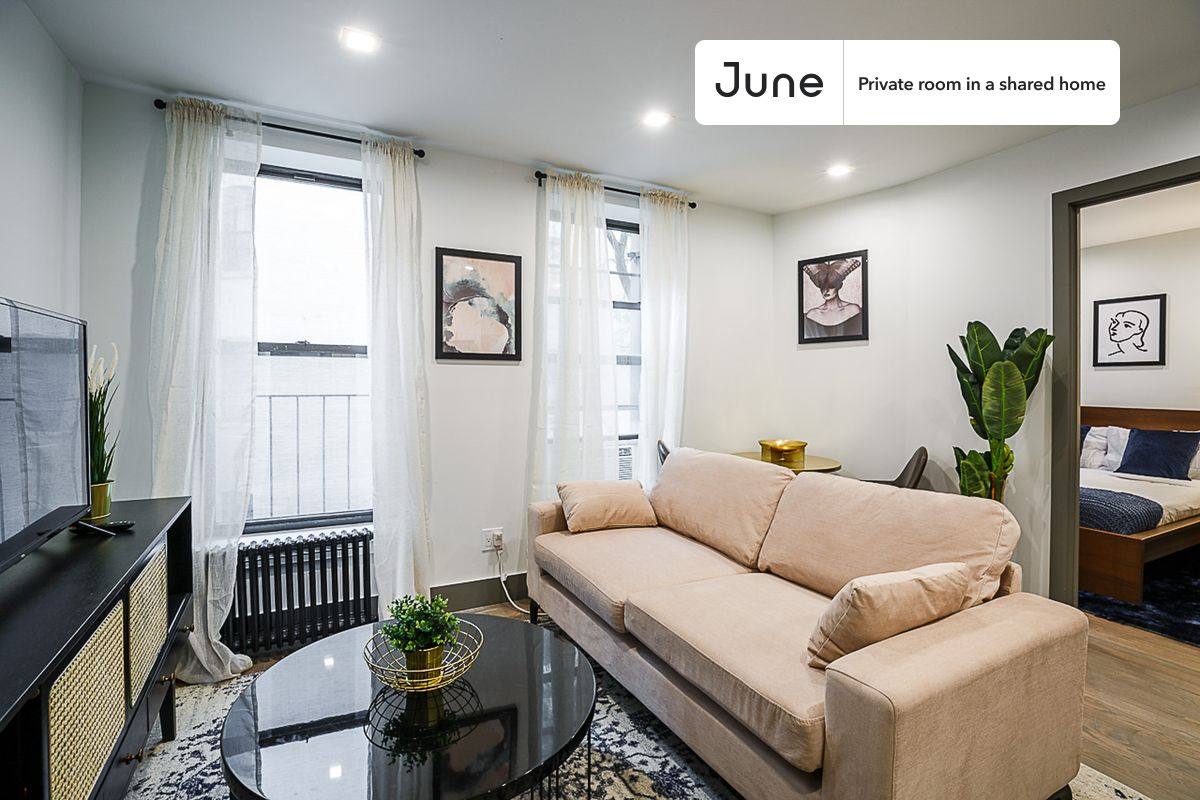 Apartment for rent at 944 Columbus Ave, New York, NY 10025
