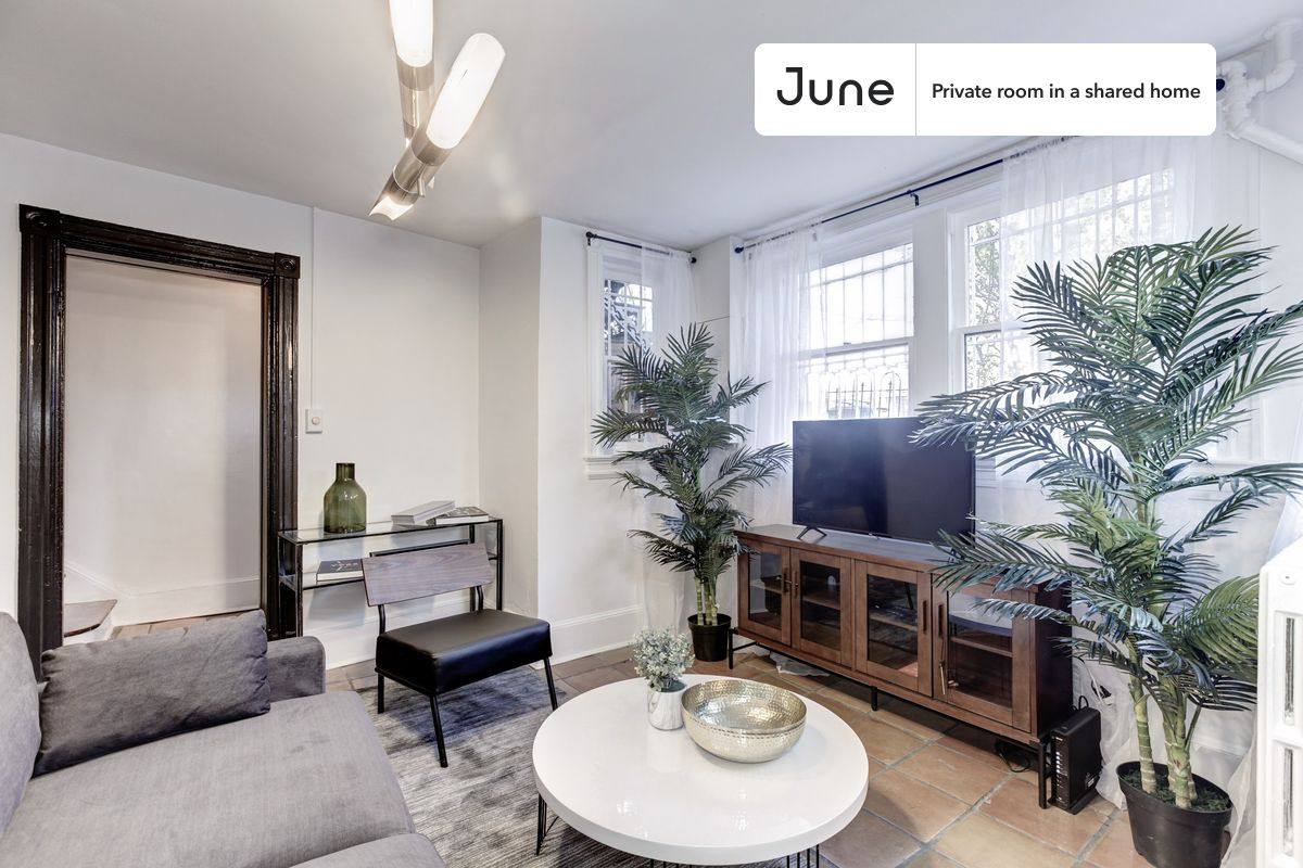 Apartment for rent at 773 10th St, Washington, DC 20003