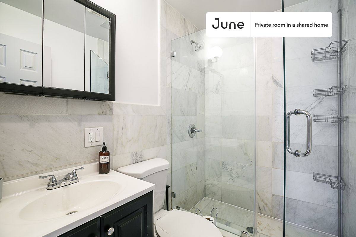 Apartment for rent at 941 Columbus Ave, New York, NY 10025