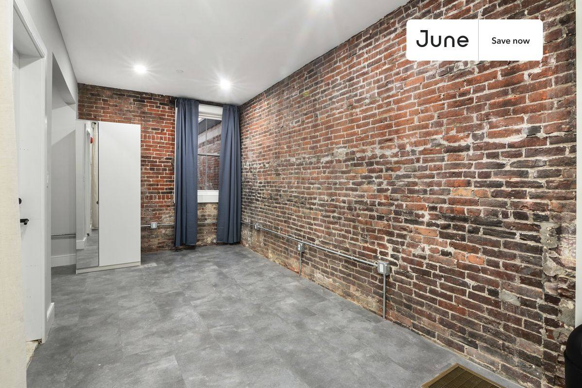 Apartment for rent at 17 Sheafe St #2, Boston, MA 02113