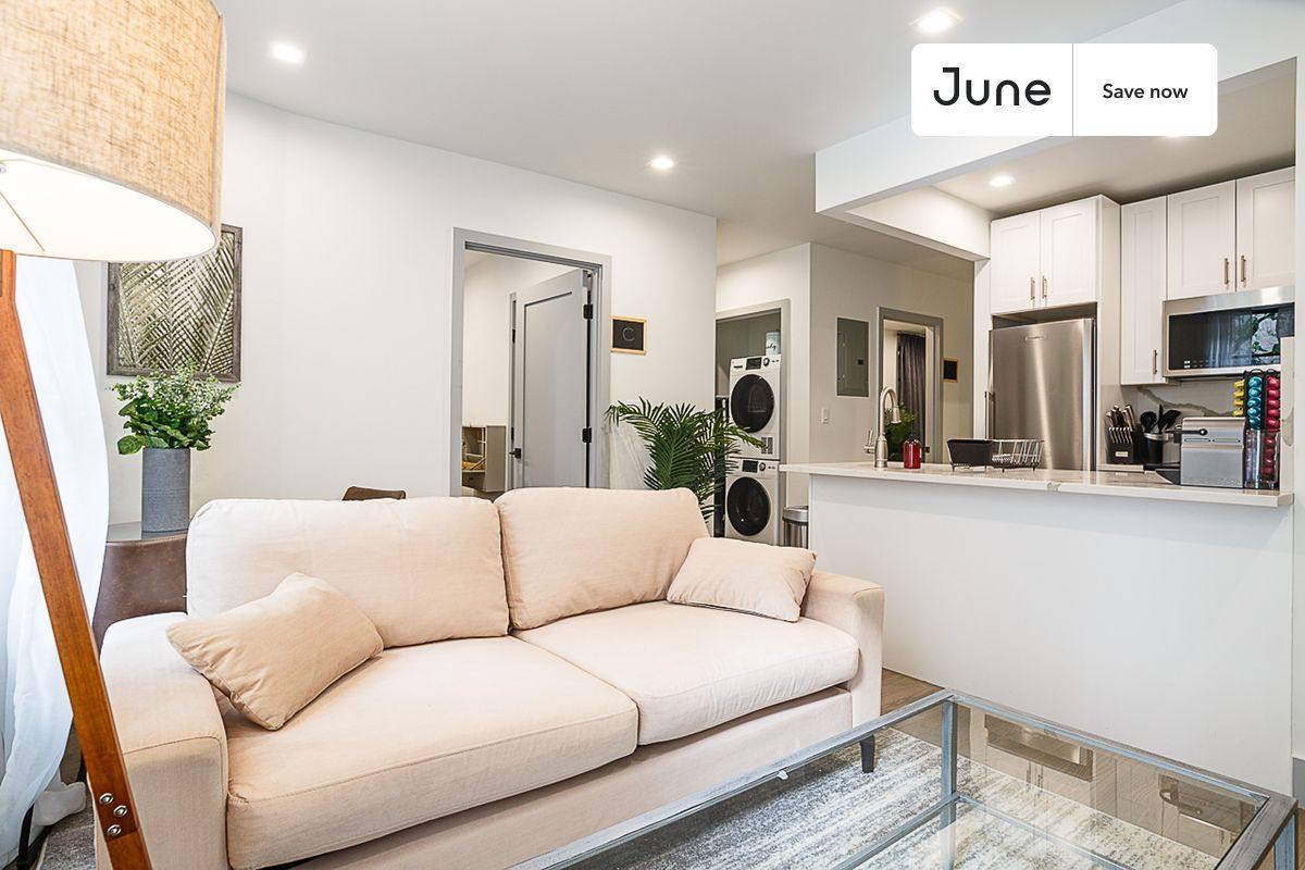 Apartment for rent at 944 Columbus Ave #1, New York, NY 10025
