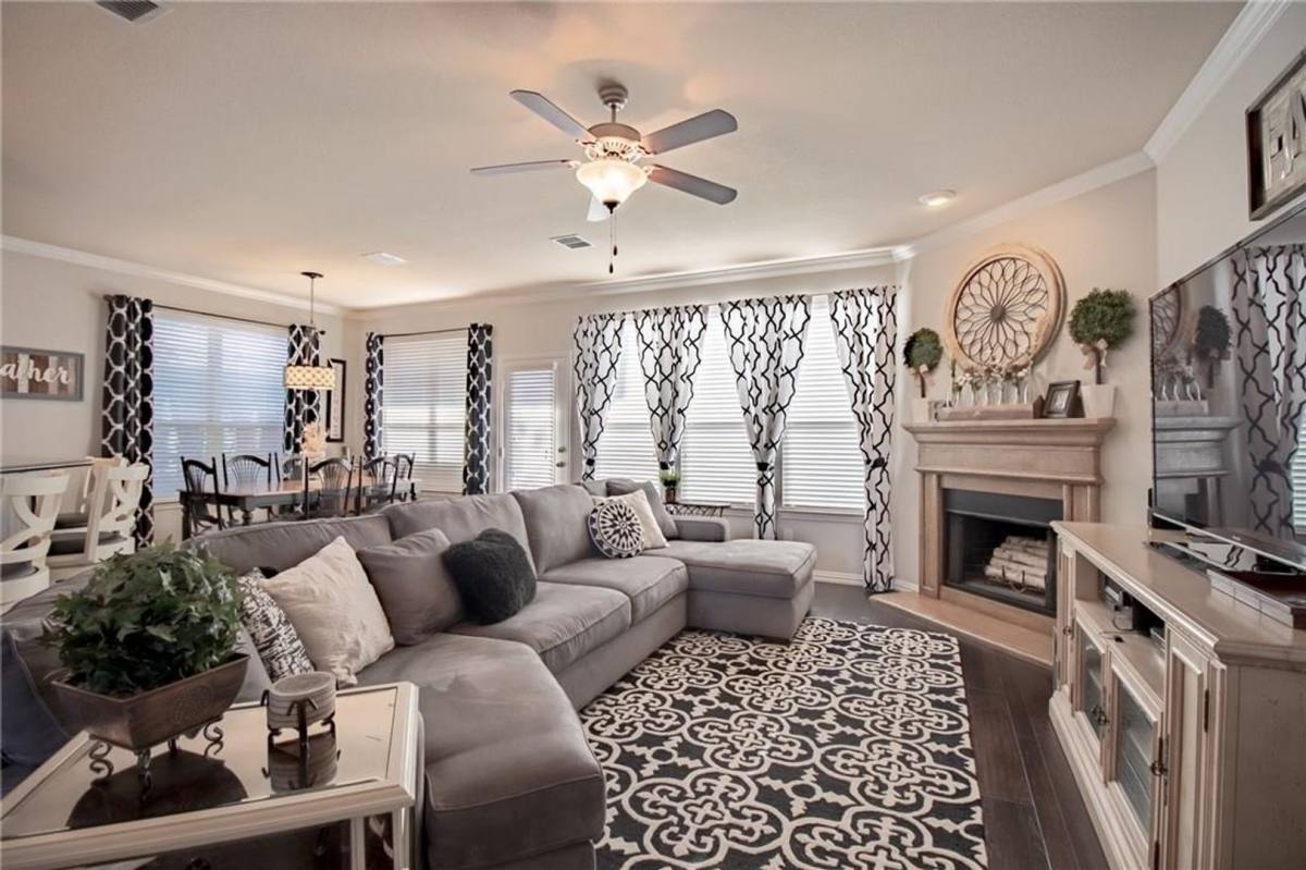 House for rent at 809 Park Place Lane, McKinney, TX 75071