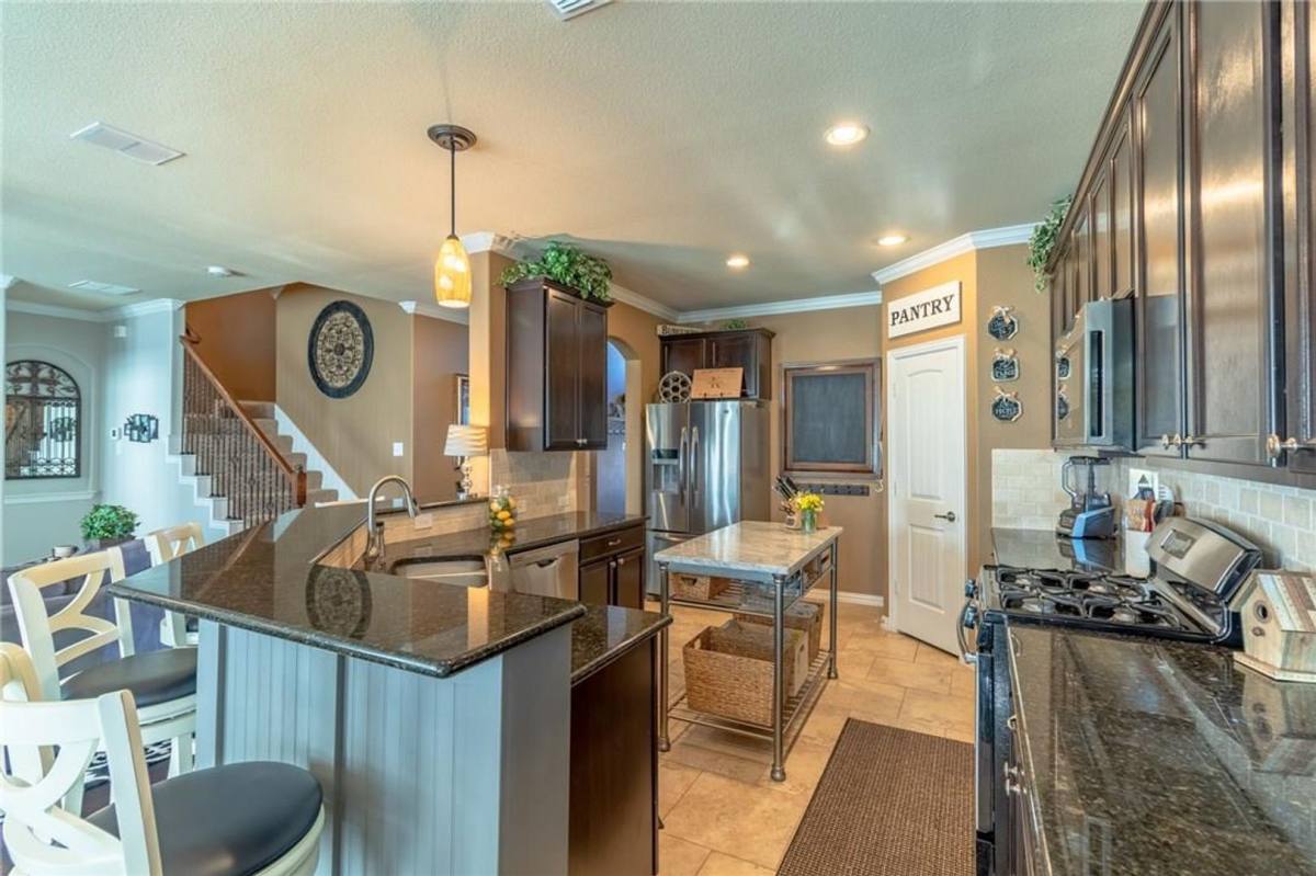 House for rent at 809 Park Place Lane, McKinney, TX 75071