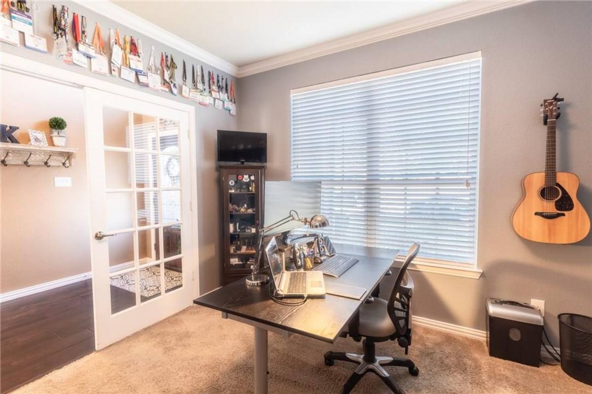 House for rent at 809 Park Place Lane, McKinney, TX 75071
