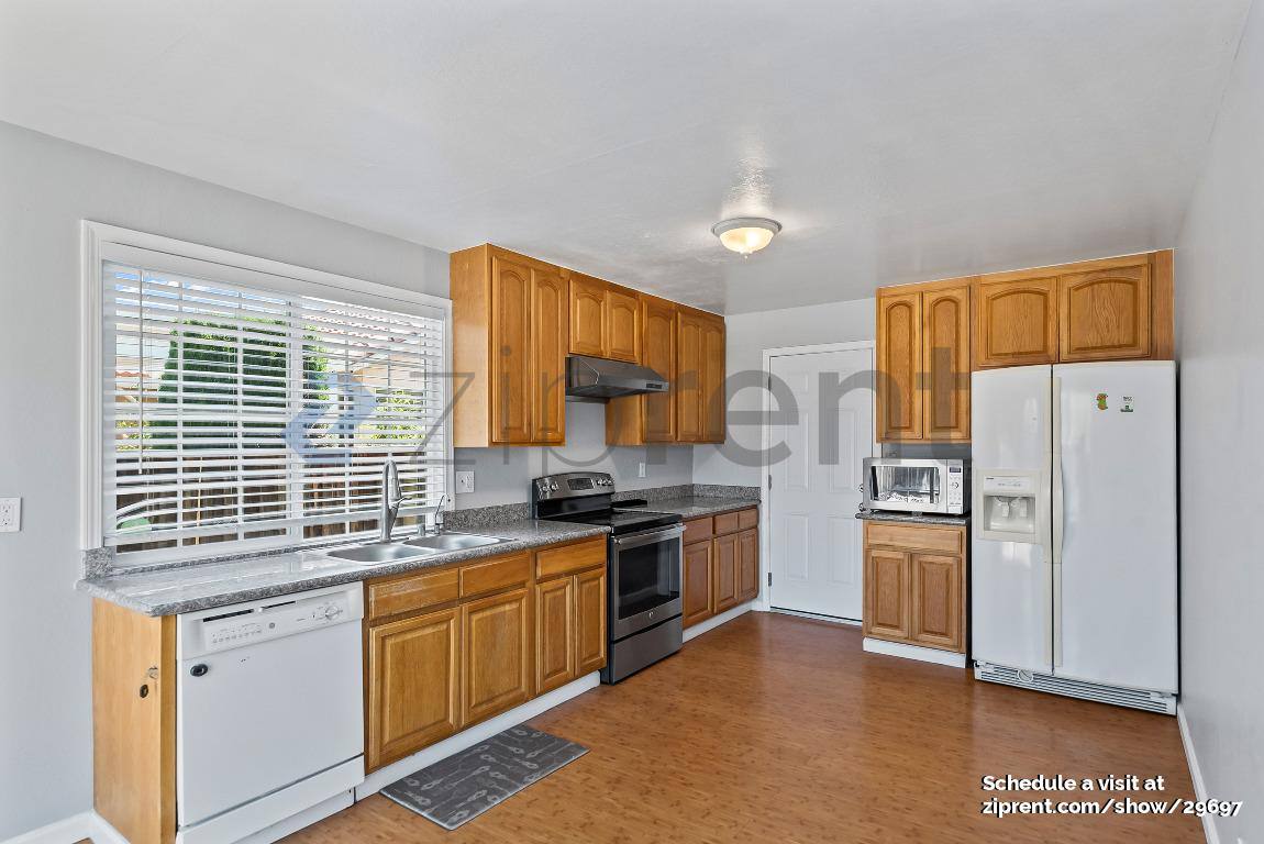 House for rent at 3686 Lightfare Court, San Jose, CA 95121