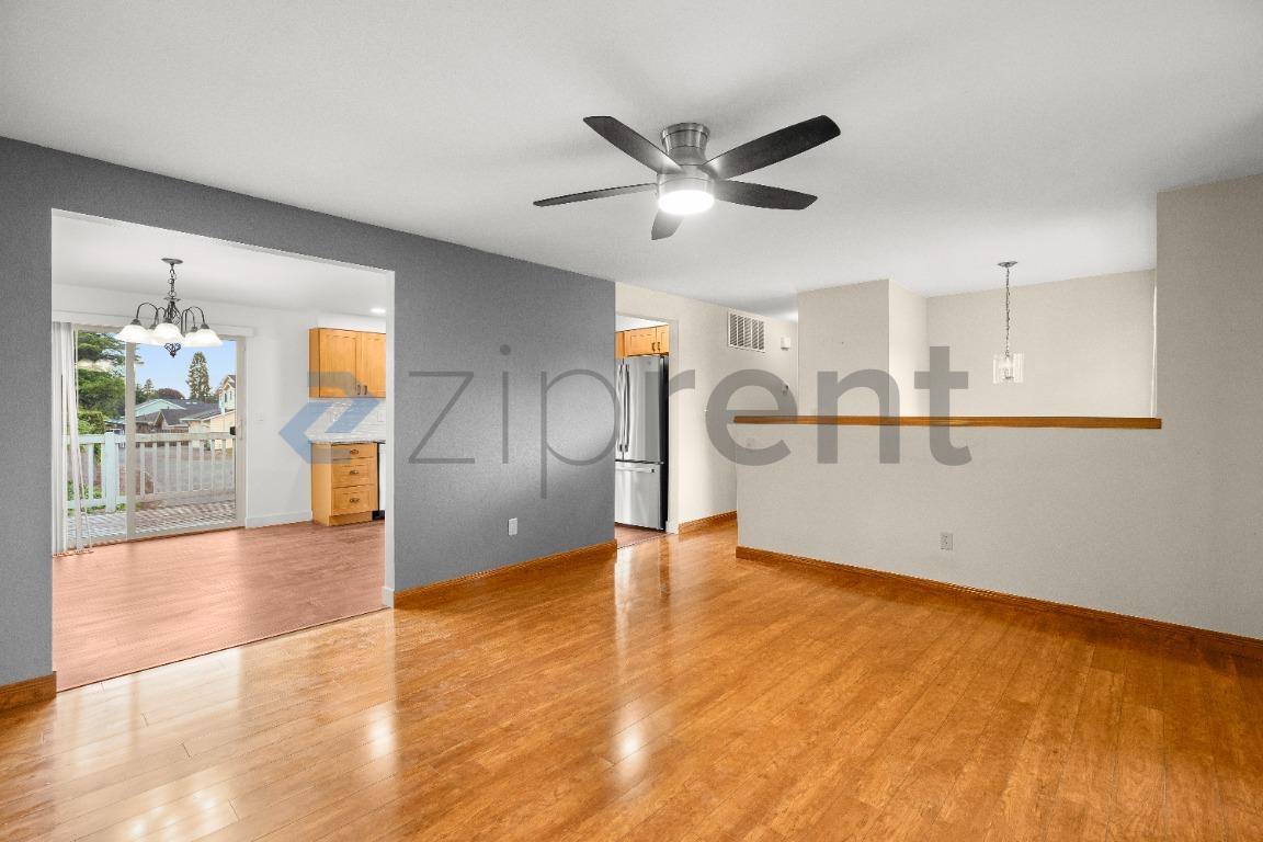 House for rent at 9915 SE 235th Place, Kent, WA 98031