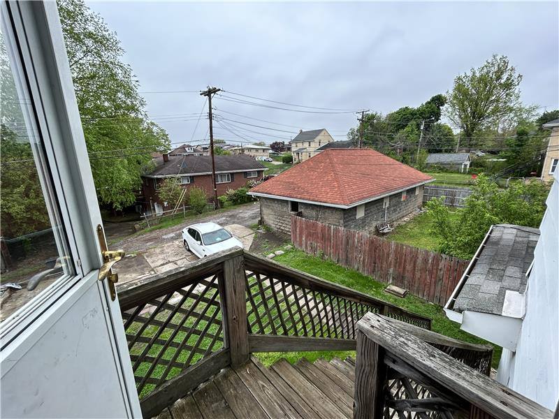 Apartment for rent at 377 Lawson Ave #2, Steubenville, OH 43952
