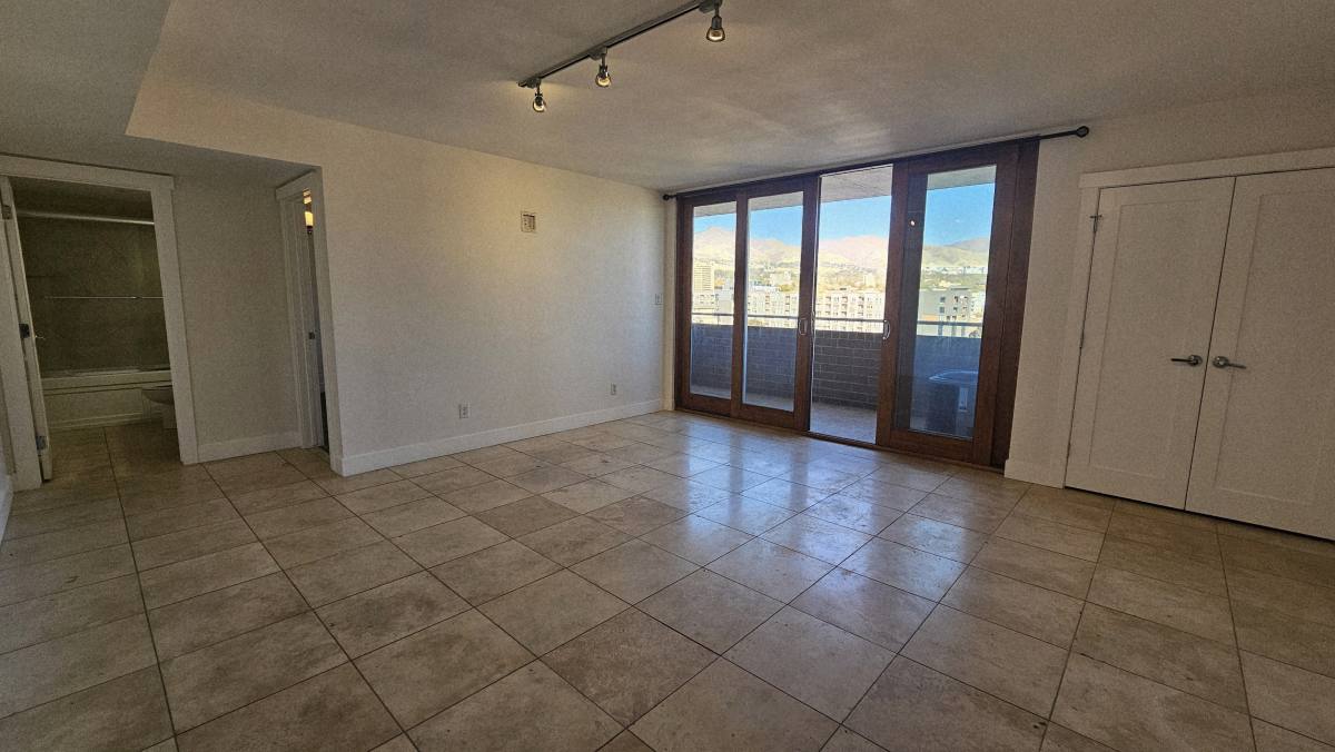 Condo for rent at 230 E 300 S, Salt Lake City, UT 84111