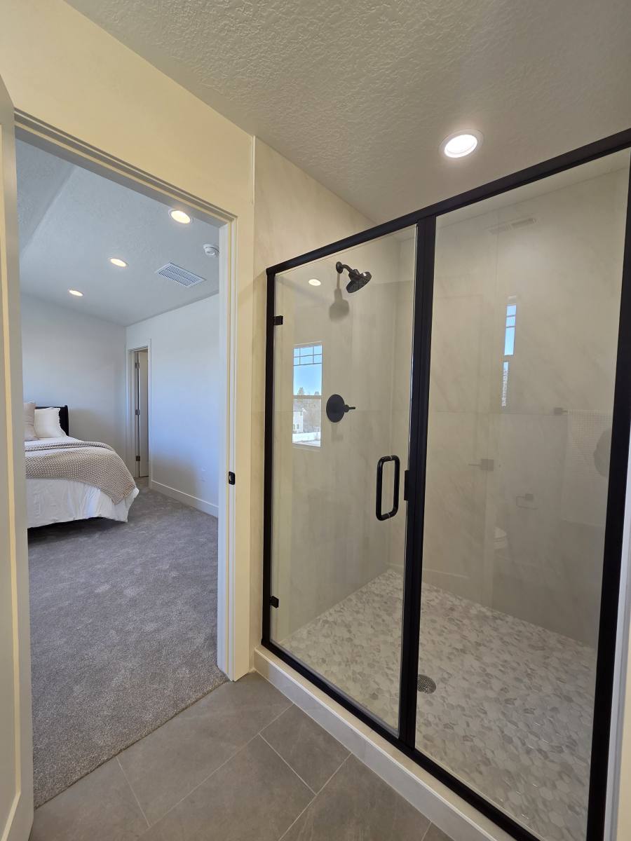 Townhouse for rent at 7613 S 300 E, Midvale, UT 84047