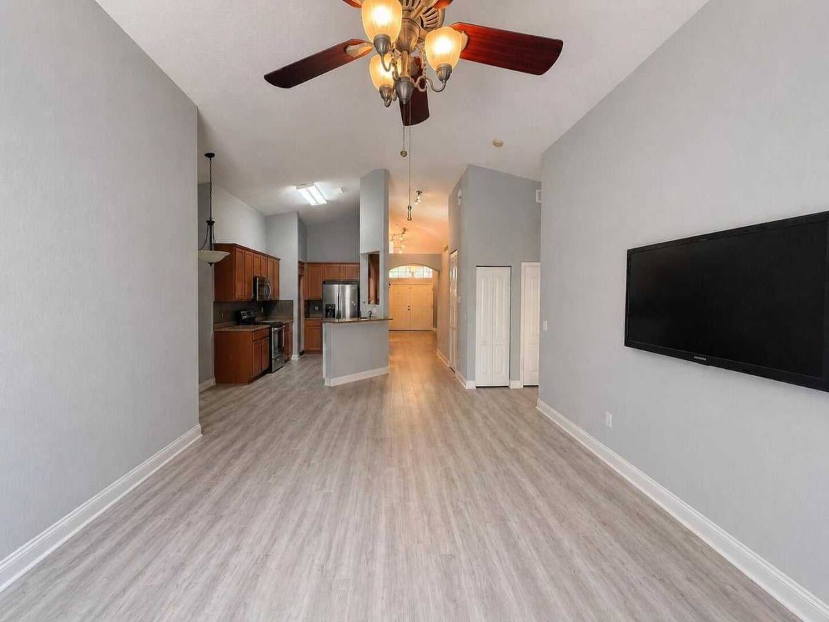 Apartment for rent at 10372 Old Winston Court, Lake Worth, FL 33449