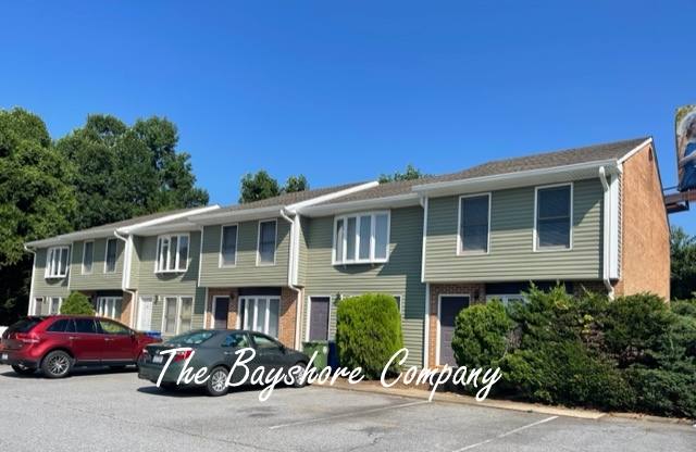 Townhouse for rent at 2359 Hendersonville Rd #12, Arden, NC 28704