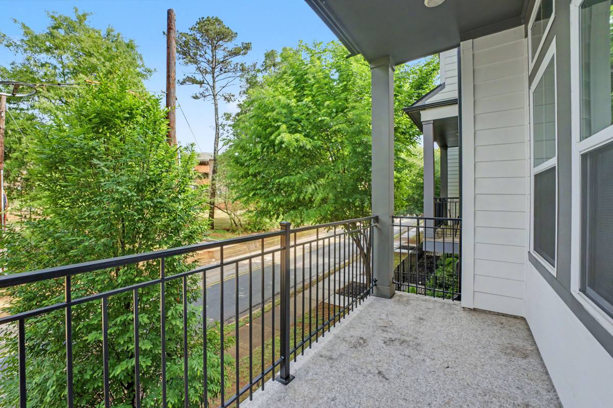 Townhouse for rent at 911 Katie Kerr Dr, Decatur, GA 30030