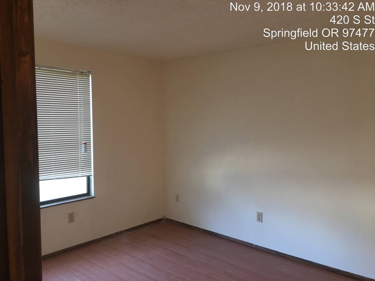 House for rent at 407 S St, Springfield, OR 97477