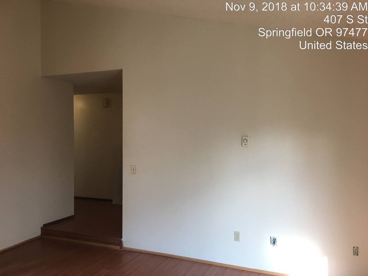 House for rent at 407 S St, Springfield, OR 97477