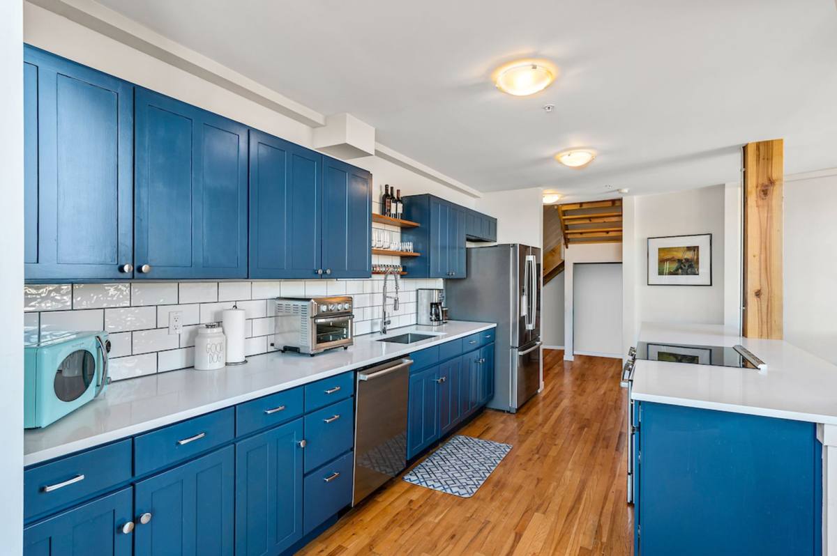 Apartment for rent at 1050 Cherokee St, Denver, CO 80204