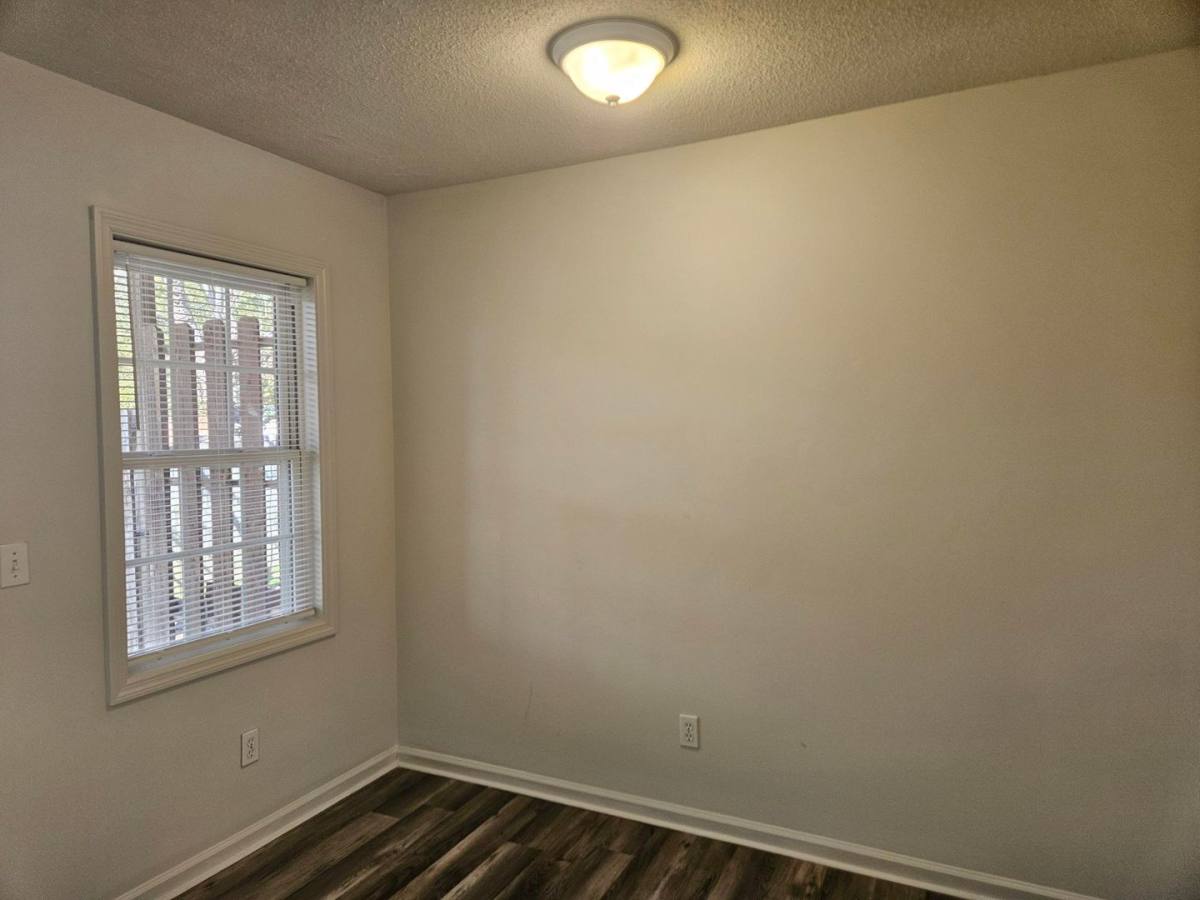 Apartment for rent at 313 W Main St, Lexington, SC 29072