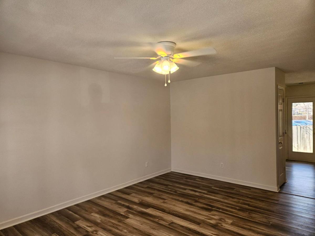 Apartment for rent at 313 W Main St, Lexington, SC 29072