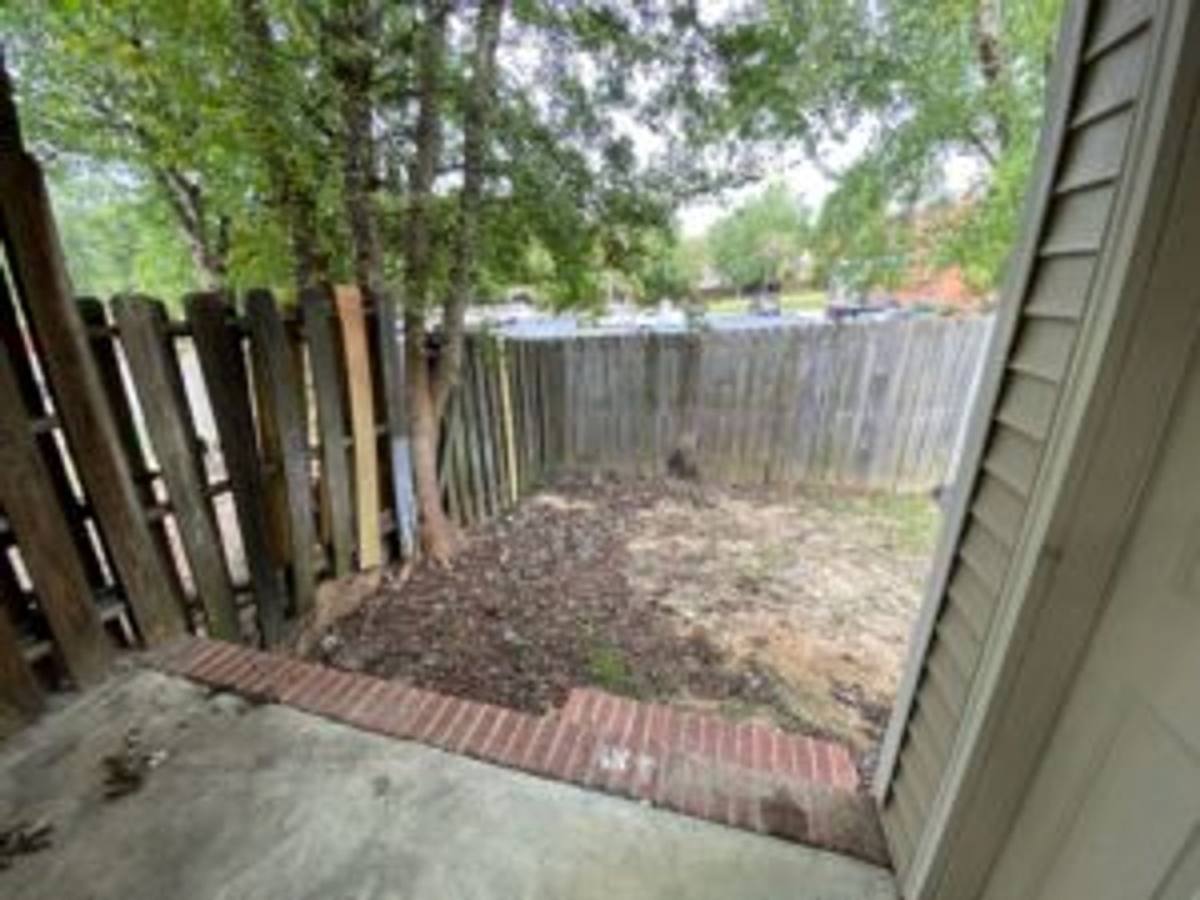 Apartment for rent at 313 W Main St, Lexington, SC 29072