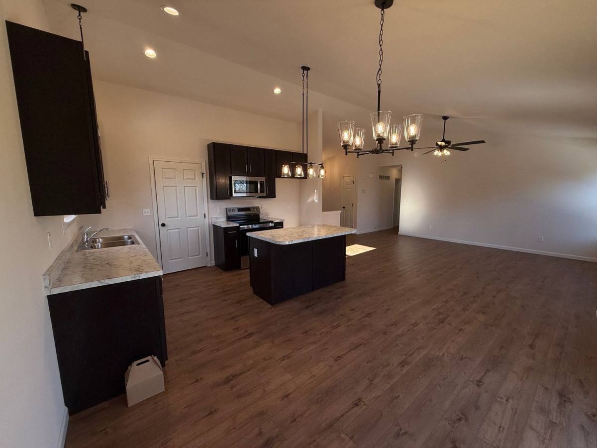 House for rent at 9618 Red Maple Trail, Hillsboro, MO 63050