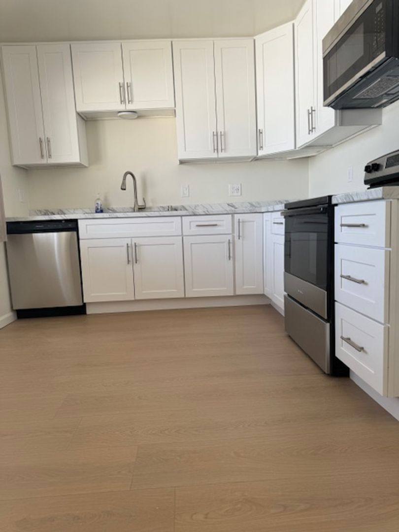 Condo for rent at 6333 Bright Ave, Whittier, CA 90604