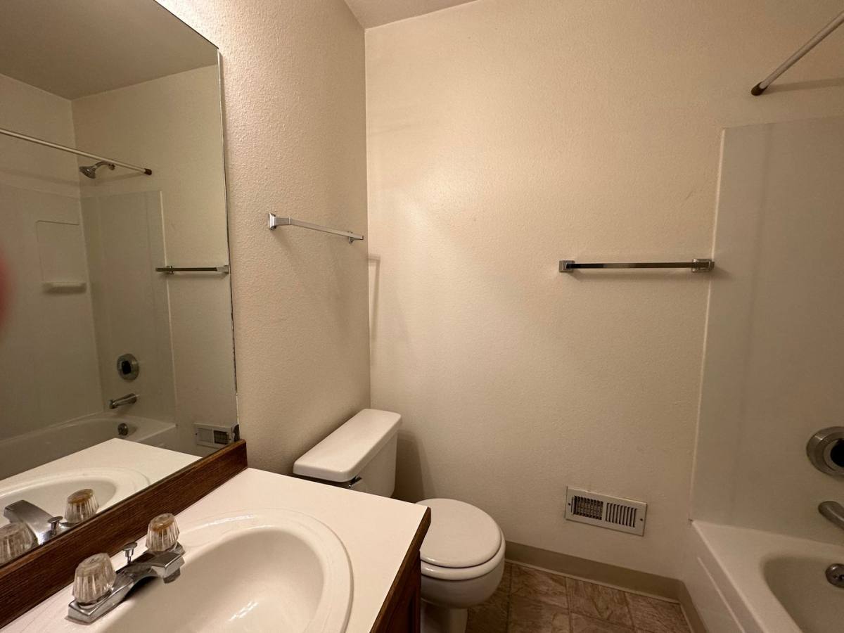 Apartment for rent at 106 E Chester St, Lafayette, CO 80026