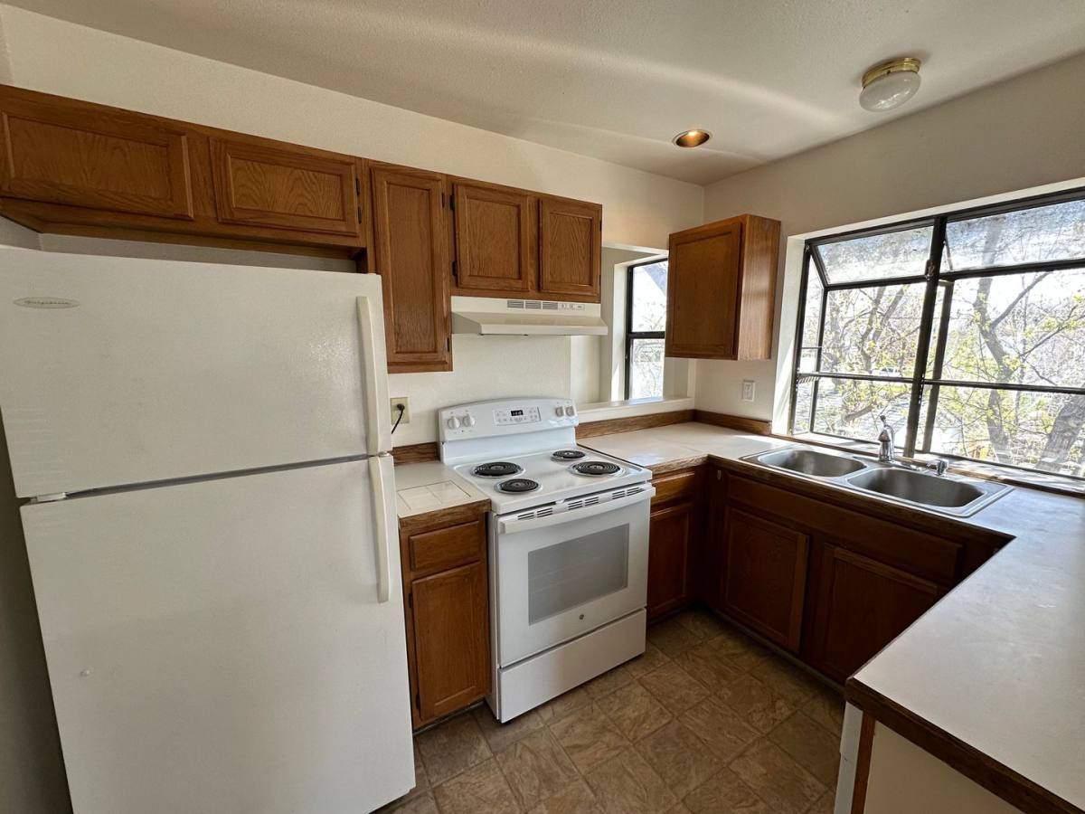 Apartment for rent at 106 E Chester St, Lafayette, CO 80026
