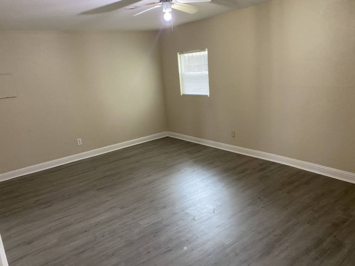 Apartment for rent at 1222-A York St, Vallejo, CA 94590