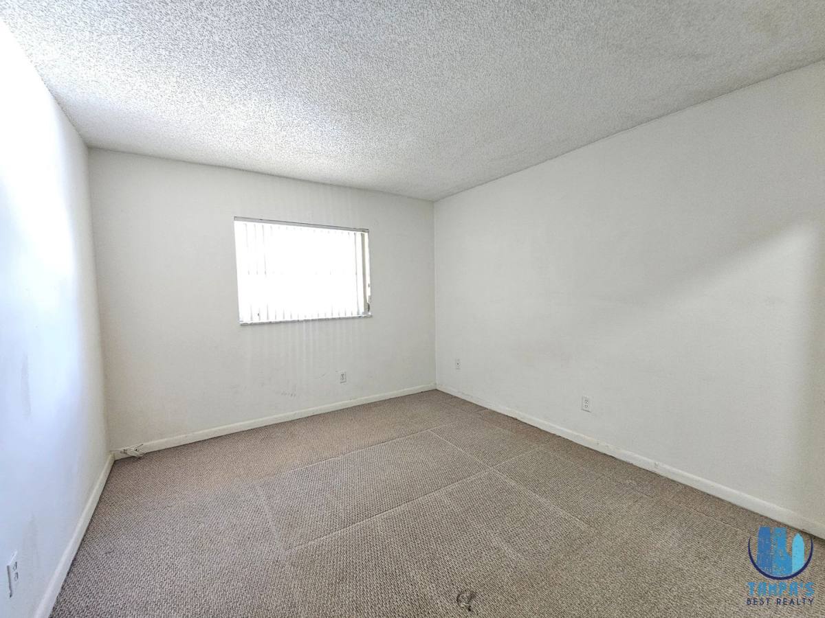 Apartment for rent at 209 NW Jefferson Circle N, Saint Petersburg, FL 33702