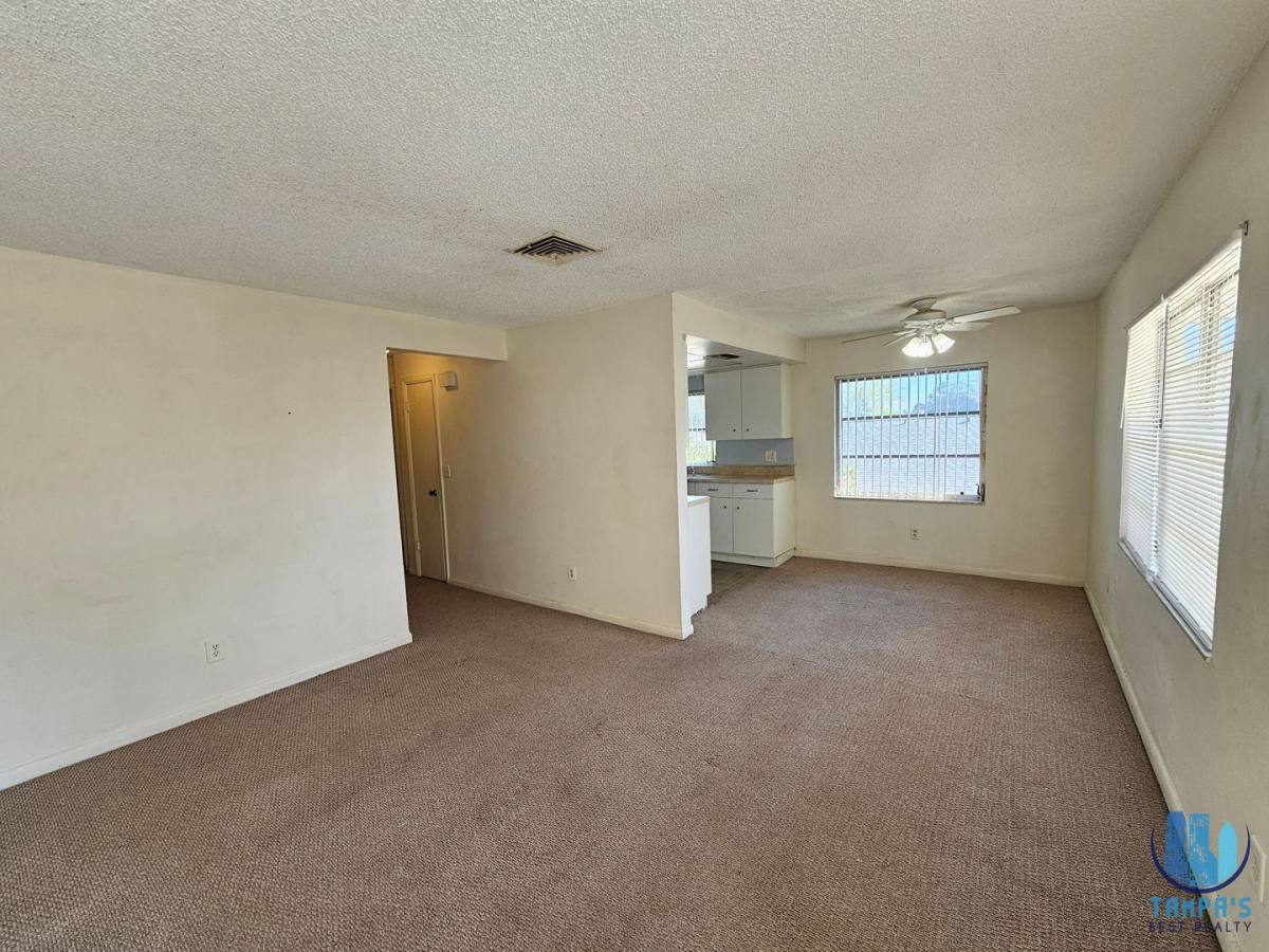 Apartment for rent at 209 NW Jefferson Circle N, Saint Petersburg, FL 33702