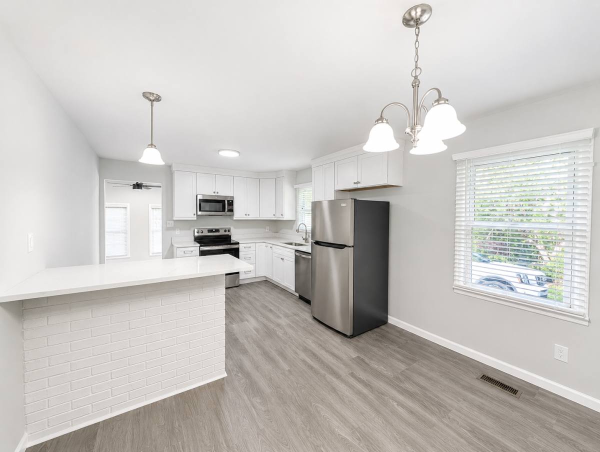 House for rent at 270 Young's Cove Rd, Candler, NC 28715