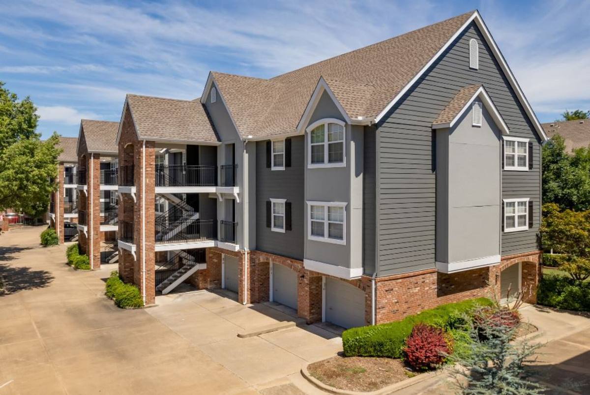 Apartment for rent at 4761 S Harvard Ave, Tulsa, OK 74135