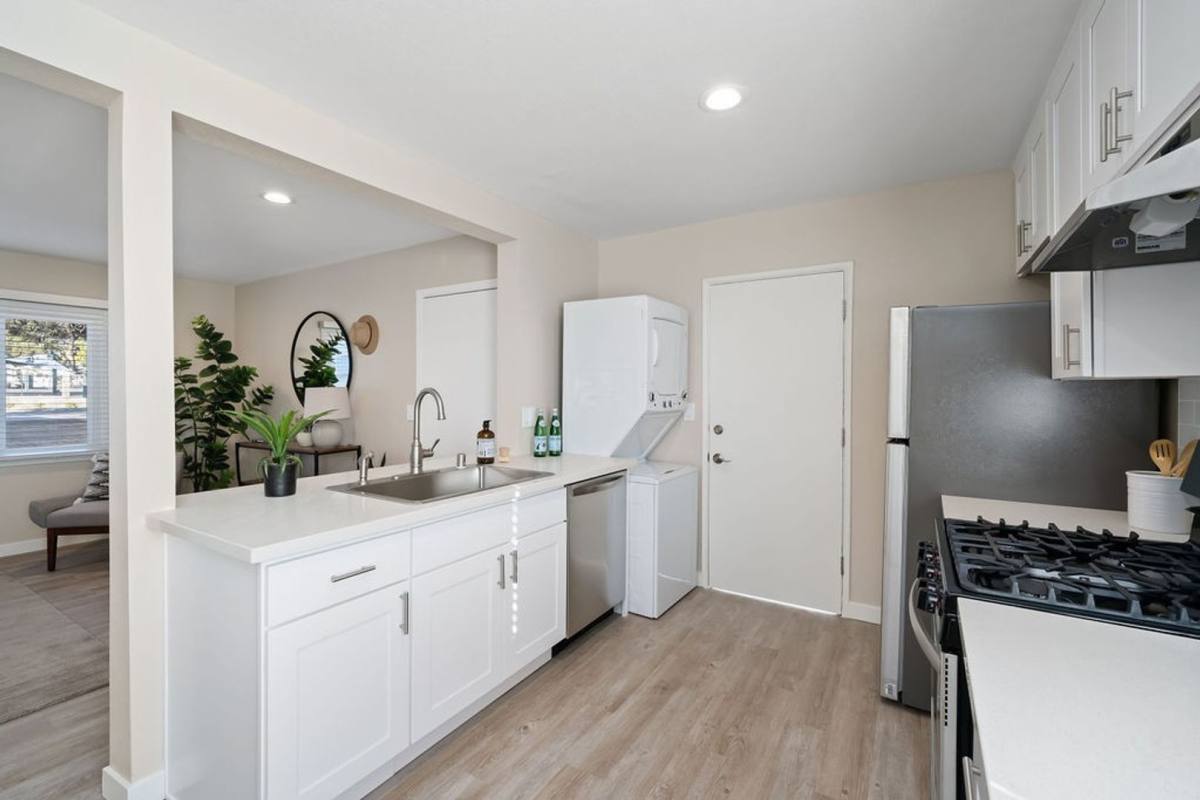 Apartment for rent at 240 Spring St, Paso Robles, CA 93446