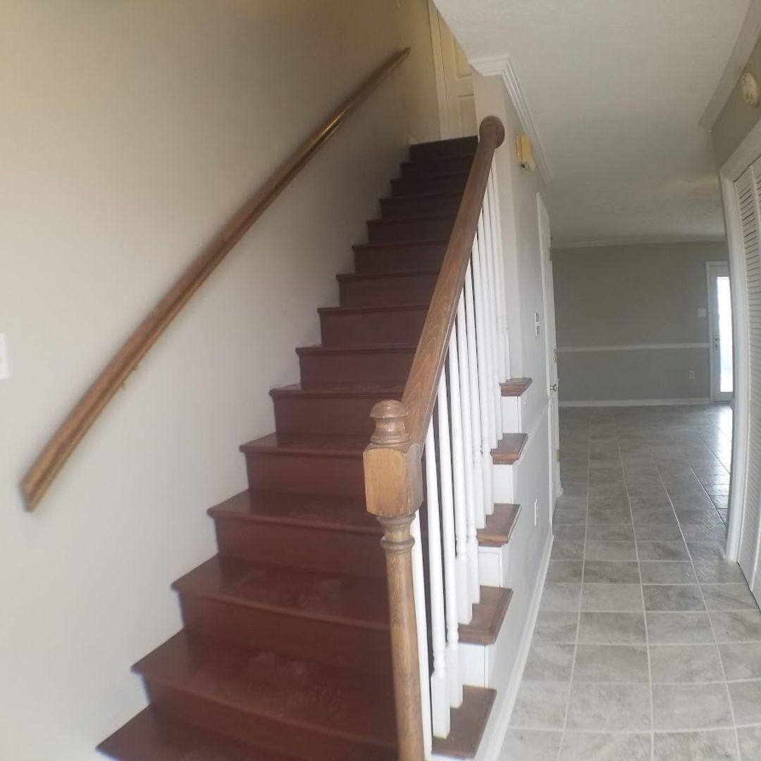 Townhouse for rent at 1018 Konnarock Rd, Kingsport, TN 37664