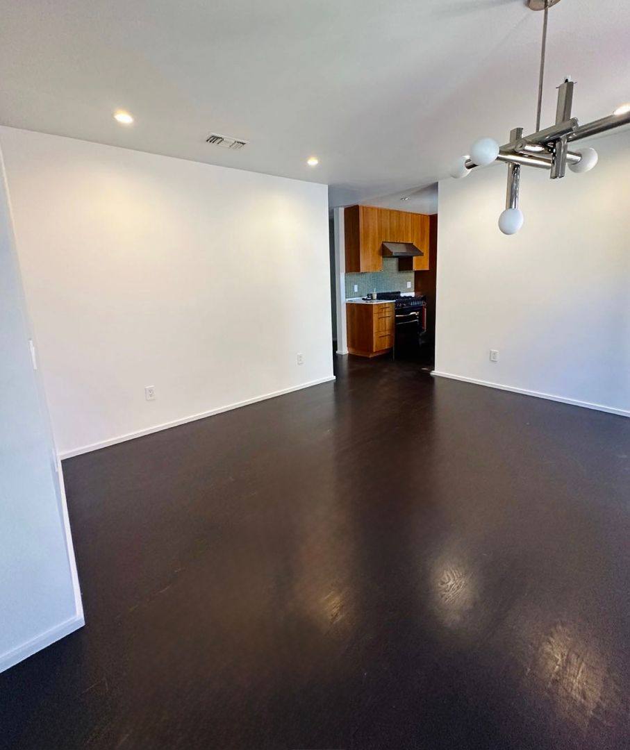 Apartment for rent at 4246 Lexington Ave, Los Angeles, CA 90029