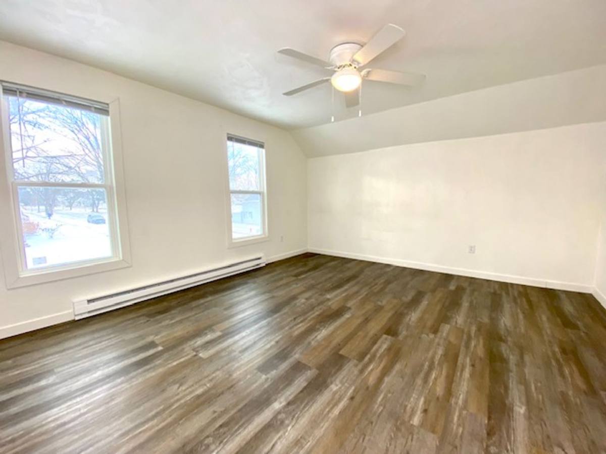 Apartment for rent at 702 Algoma St, New London, WI 54961