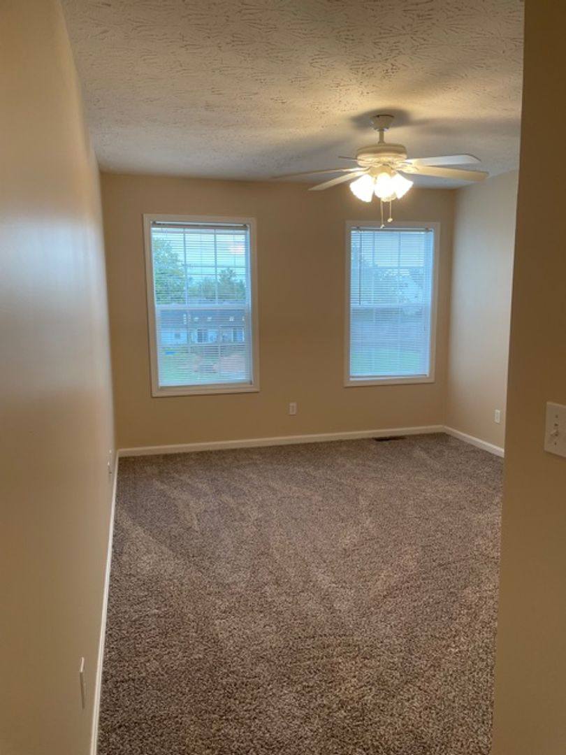 House for rent at 122 Darby Woods Court, Radcliff, KY 40160