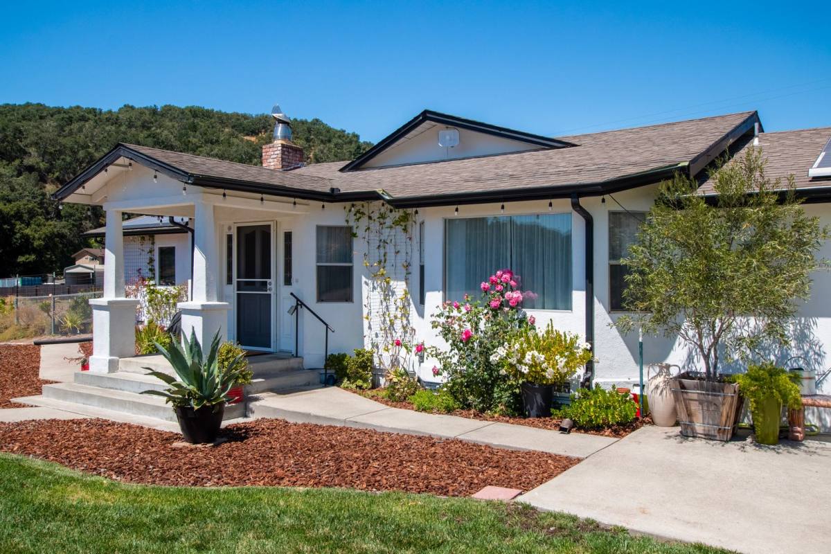 House for rent at 1736 Deer Canyon Rd, Arroyo Grande, CA 93420