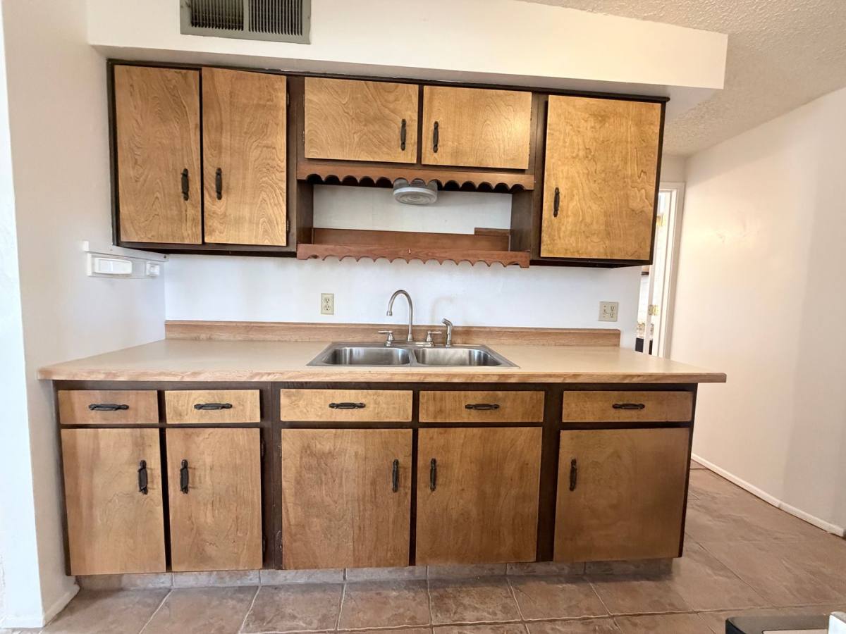 House for rent at 200 Dragoon St, Huachuca City, AZ 85616