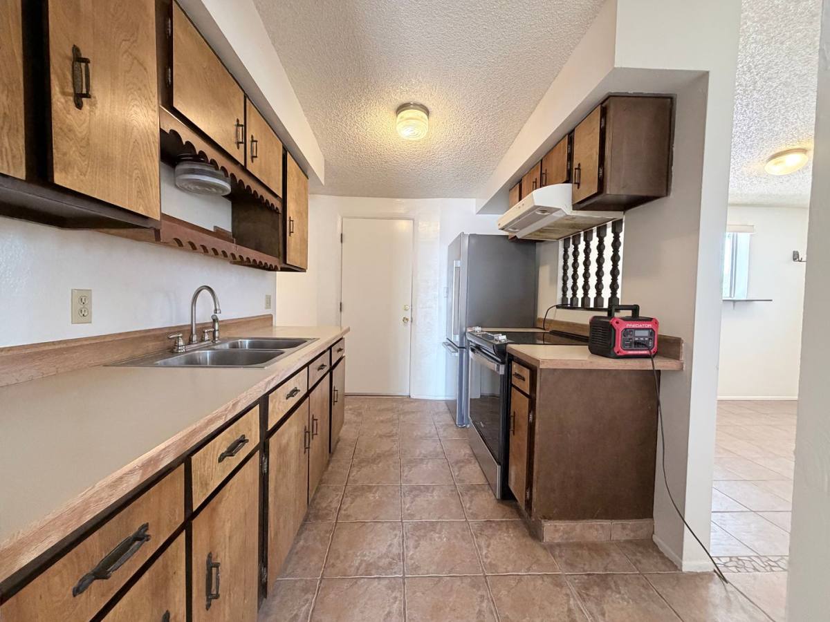 House for rent at 200 Dragoon St, Huachuca City, AZ 85616