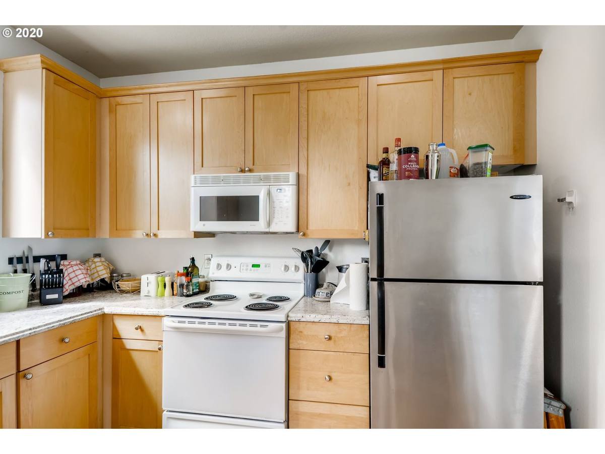 Townhouse for rent at 7134 NE Martin Luther King Jr Blvd, Portland, OR 97211